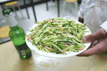 ��ʣ���˽���Ϊ������Ͱ��